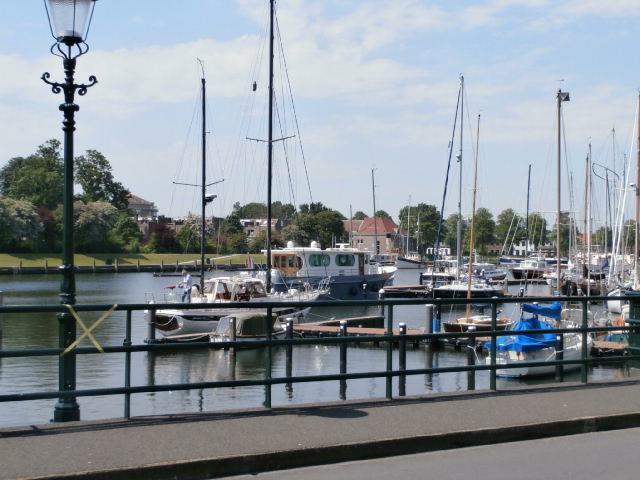 Medemblik Bed And Breakfast Екстер'єр фото
